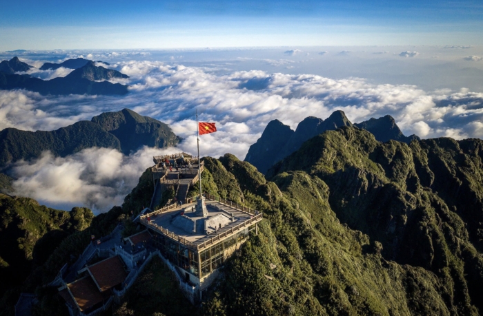 Highlights of the Hanoi – Ha Giang – Sapa 6 days 5 nights tour